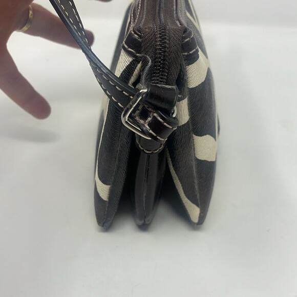 Nine & Co. by Nine West animal print crossbody - Picture 3 of 12